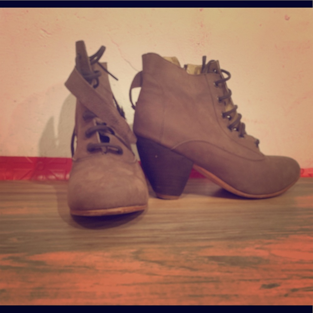 Fiel cowboy boot!!